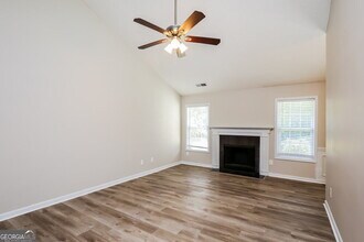 4289 Duncan Ives Dr in Buford, GA - Building Photo - Building Photo