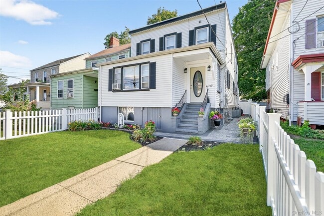 property at 109 Broadway
