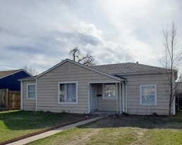 1917 Joliet St in Aurora, CO - Building Photo