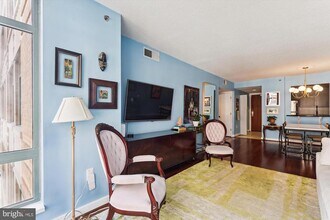 1150 K St NW in Washington, DC - Building Photo - Building Photo