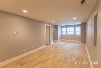 1924 N Honore St in Chicago, IL - Building Photo - Building Photo