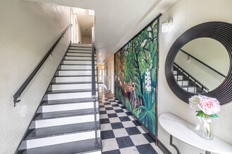 2235 Bonar St in Berkeley, CA - Foto de edificio - Interior Photo