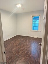 54 Cedar Ave in Newark, NJ - Building Photo - Building Photo