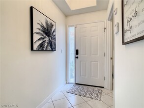 2140 Arielle Dr in Naples, FL - Building Photo - Building Photo