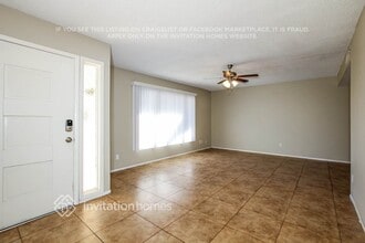 3520 W Banff Ln. in Phoenix, AZ - Building Photo - Building Photo