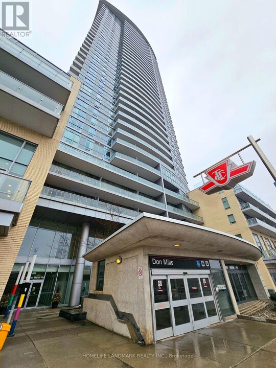 70-3470 Forest Manor Rd in Toronto, ON - Building Photo