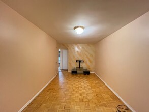 8838 19th Ave in Brooklyn, NY - Foto de edificio - Building Photo