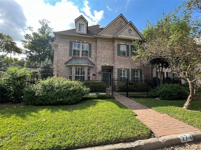 property at 27 Lana Ln