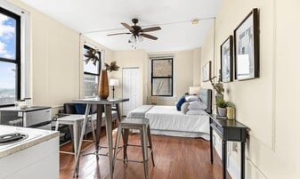 1324 Locust St, Unit 1004 in Philadelphia, PA - Building Photo