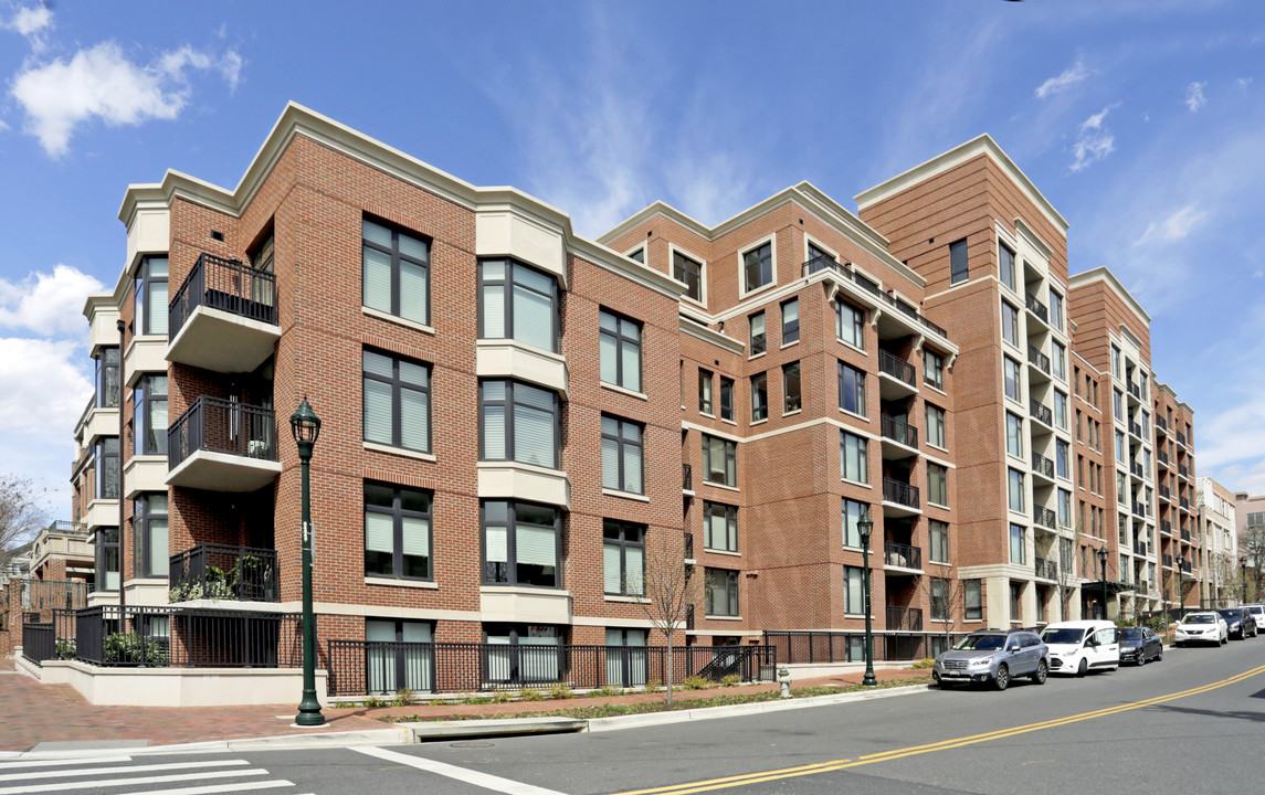 Hampden Row in Bethesda, MD - Foto de edificio