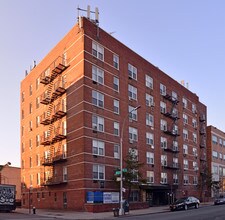 380 Avenue U in Brooklyn, NY - Building Photo - Building Photo