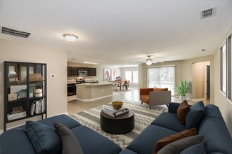9069 Open Fld Rd in Jacksonville, FL - Building Photo - Building Photo
