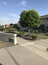 1148 W Huntington Dr, Unit Apt #12 in Arcadia, CA - Building Photo - Building Photo