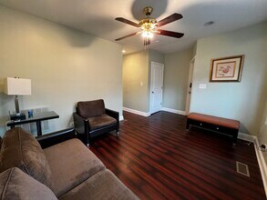 2436 W Fillmore St in Chicago, IL - Building Photo - Building Photo