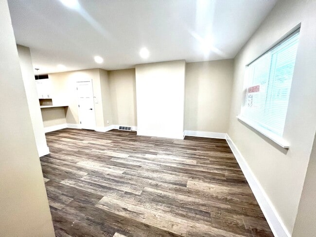 320-322 Boggs Ave in Pittsburgh, PA - Foto de edificio - Building Photo