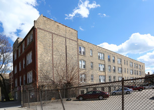 Morse Apartments in Chicago, IL - Building Photo - Building Photo