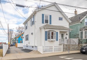 41 Sycamore St in Somerville, MA - Building Photo