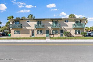902 2nd St S in Jacksonville Beach, FL - Building Photo