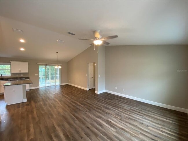 207 Locust Ln Dr in Ocala, FL - Building Photo - Building Photo