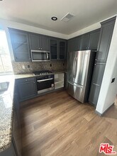 3630 Medici Ln in Inglewood, CA - Building Photo - Building Photo