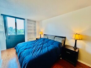 4242 East-West Highway in Bethesda, MD - Building Photo - Building Photo