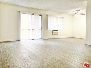 13205 Barbara Ann St-Unit -8 in Los Angeles, CA - Building Photo - Building Photo