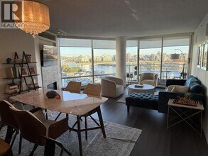 1201 Marinaside Crescent in Vancouver, BC - Building Photo - Building Photo