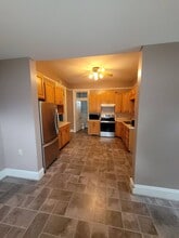 103 W 1st Ave in La Harpe, IL - Building Photo - Building Photo