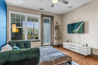 9252 Vintage Hills Way in Winter Garden, FL - Building Photo - Building Photo