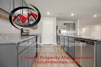 10790 Burlington Estates Dr in Mobile, AL - Building Photo - Building Photo