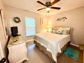 19015 St George Dr in Dunnellon, FL - Foto de edificio - Building Photo