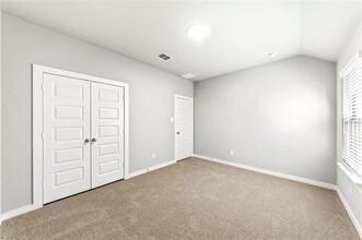 527 Silver Spgs Ln in Lavon, TX - Building Photo - Building Photo