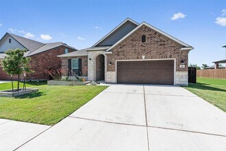 3752 Forino Dr in Round Rock, TX - Building Photo - Building Photo