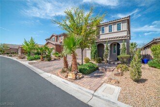 7837 Hamilton Pool Dr in Las Vegas, NV - Building Photo - Building Photo