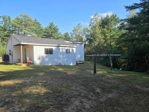 15 Forrest Rd in Northfield, NH - Building Photo - Building Photo