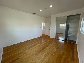 1719 Wellesley Ave-Unit -HOUSE in Los Angeles, CA - Building Photo - Building Photo