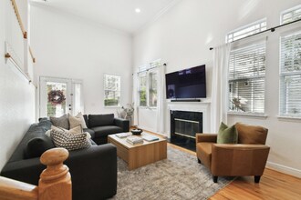 3315 W De Leon St in Tampa, FL - Building Photo - Building Photo