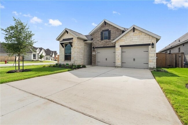 113 Sweetgum Cv in Bastrop, TX - Building Photo - Building Photo