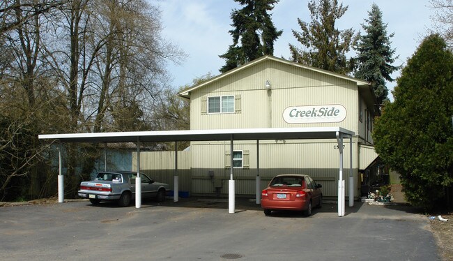 Creekside Apartments in Albany, OR - Building Photo - Building Photo