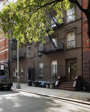 406 W 51st St in New York, NY - Building Photo - Building Photo