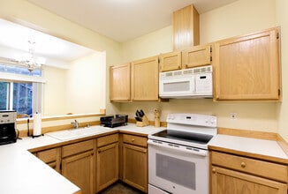 5107 176th St SW #B in Lynnwood, WA - Building Photo - Building Photo