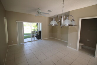 5222 Palmbrooke Cir in West Palm Beach, FL - Building Photo - Building Photo