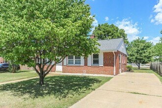 603 Woodford St in Fredericksburg, VA - Building Photo - Building Photo