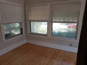 415 5th Ave SE, Unit Lower in Minneapolis, MN - Building Photo - Building Photo