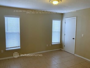 3196 Sky St in Deltona, FL - Foto de edificio - Building Photo