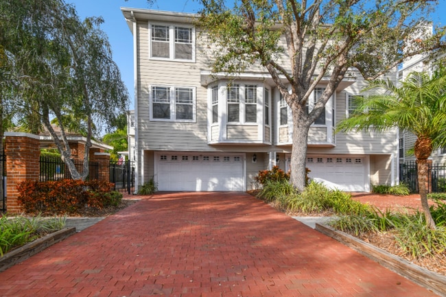 3315 W De Leon St in Tampa, FL - Building Photo - Building Photo