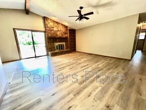 6913 E 97th St in Tulsa, OK - Building Photo - Building Photo