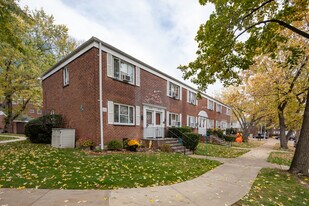 Bell Park Manor Terrace in Bellerose Manor, NY - Building Photo