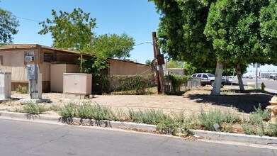 Indian Trailer Park in Phoenix, AZ - Building Photo - Building Photo