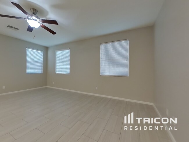 12571 W Hummingbird Terrace in Peoria, AZ - Building Photo - Building Photo